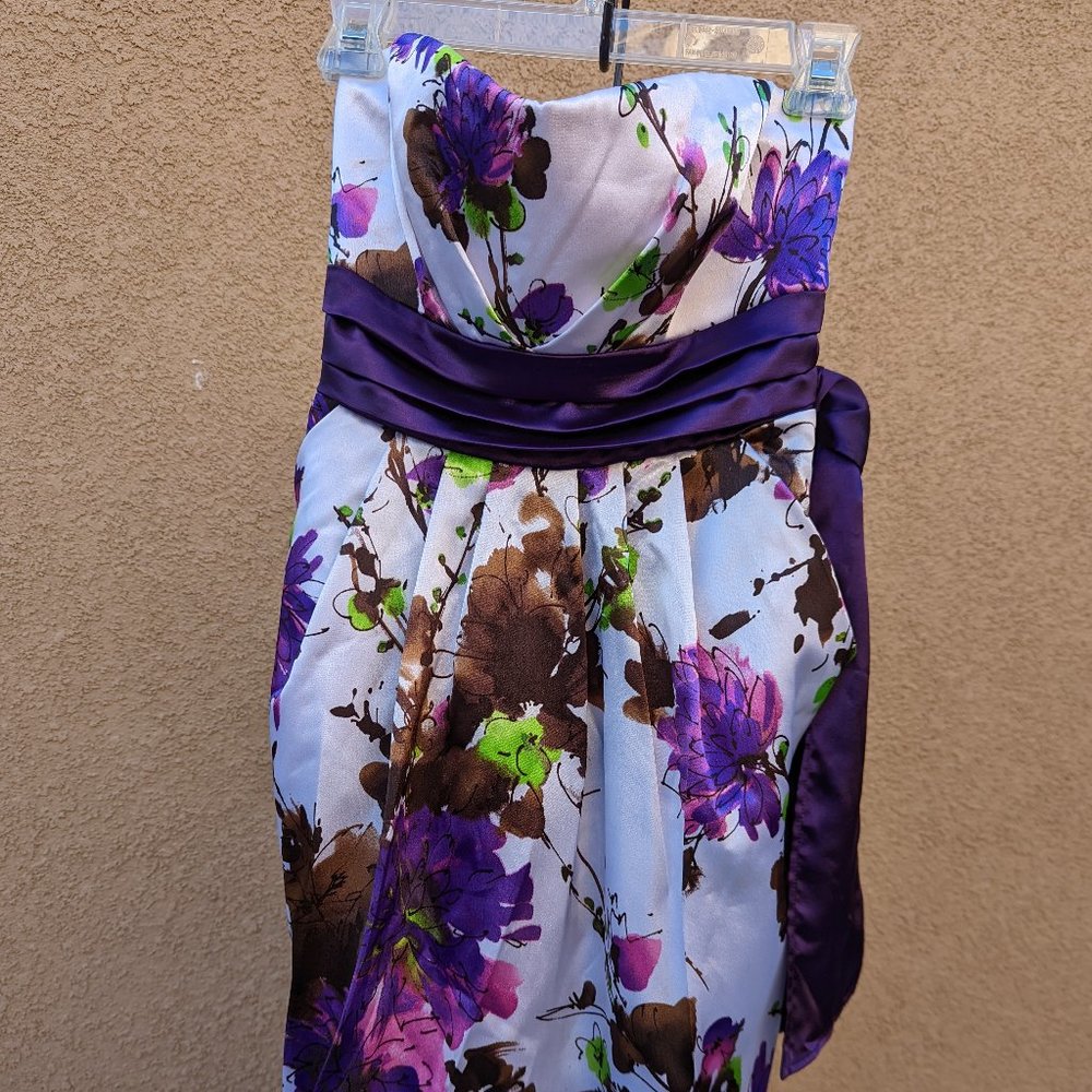 Purple Floral Dress Size 9 Nice! WishesWishes